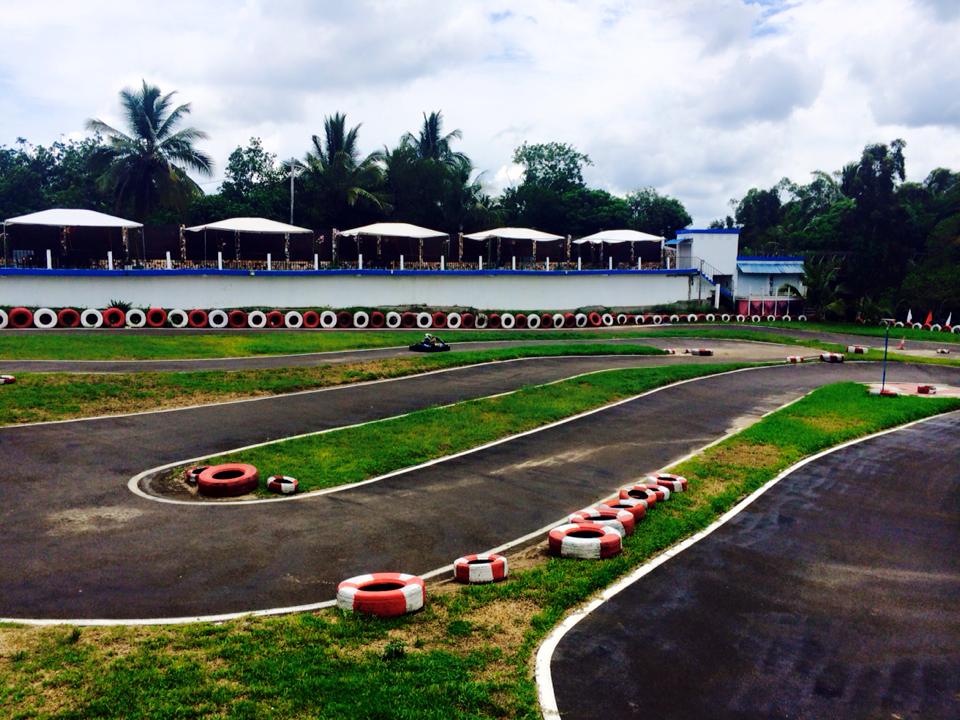 karting2_ambodiatafana.jpg